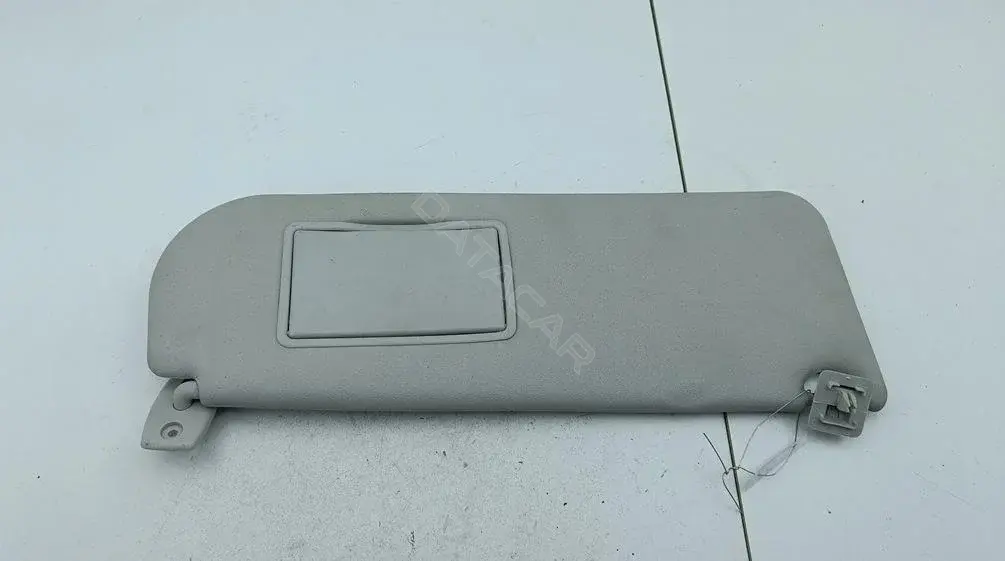 Козырек солнцезащитный AVD