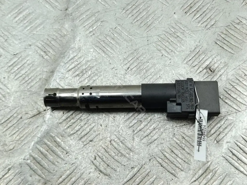 Катушка зажигания 022905715D