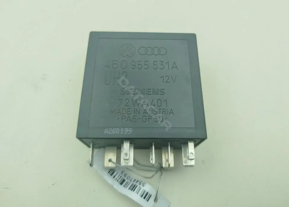 Реле стеклоочистителя 4B0955531A