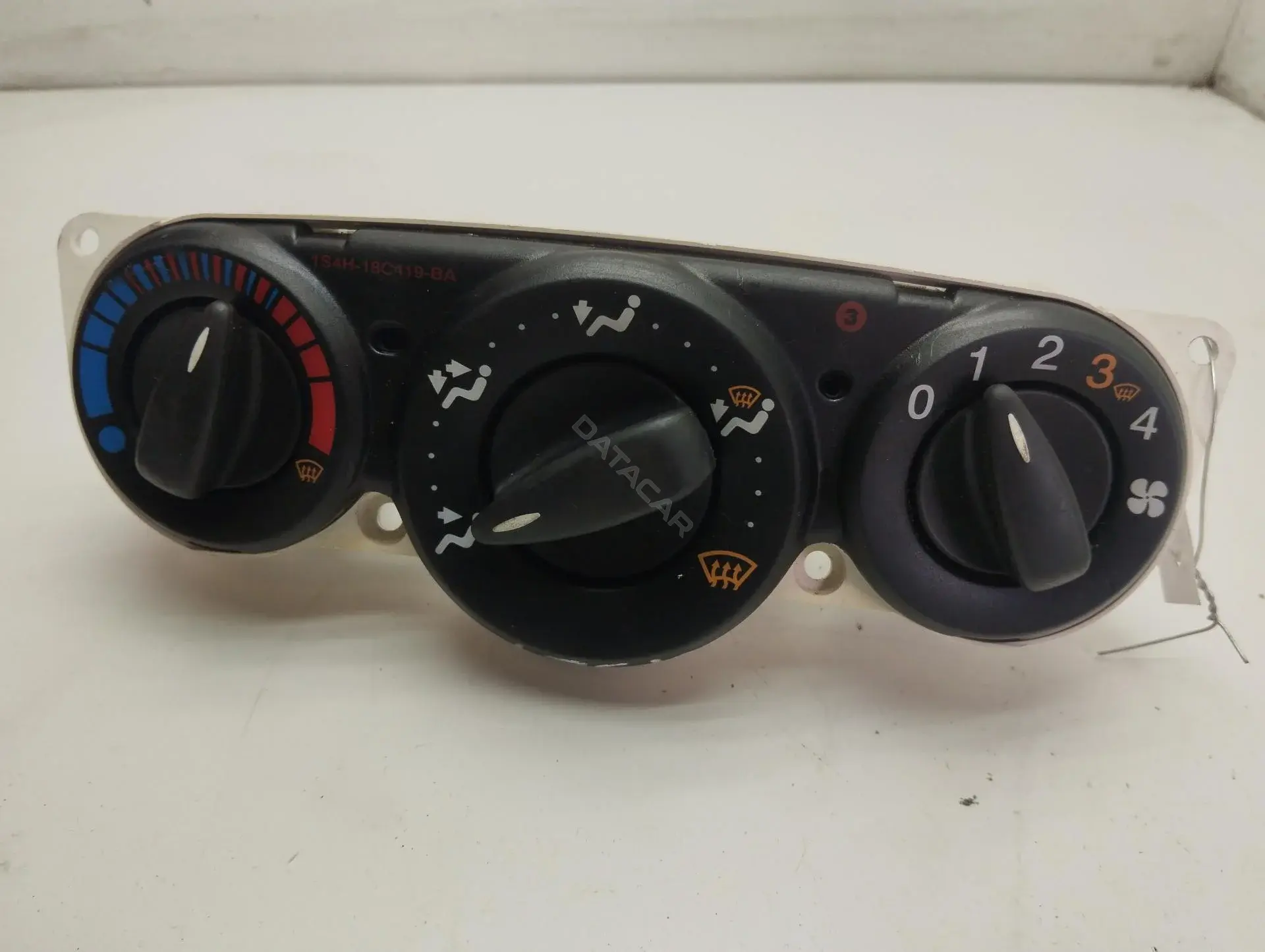 Переключатель отопителя 98AB16C419