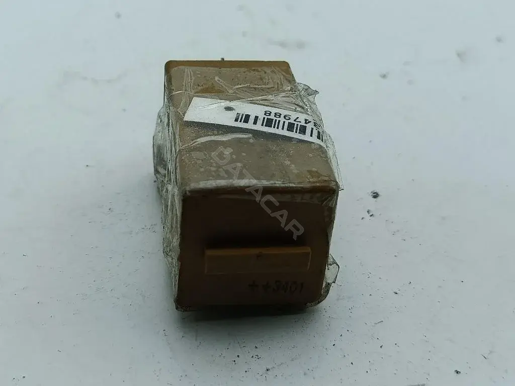 Реле стеклоочистителя 8384505