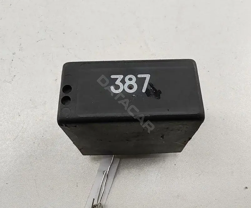 Реле стеклоочистителя 4B0919471