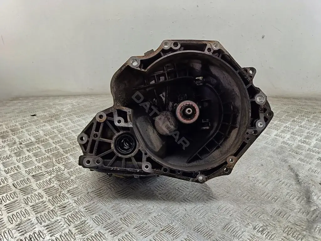 Механическая коробка передач (МКПП) XW463