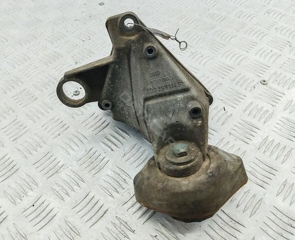 Подушка КПП 8D0399114S