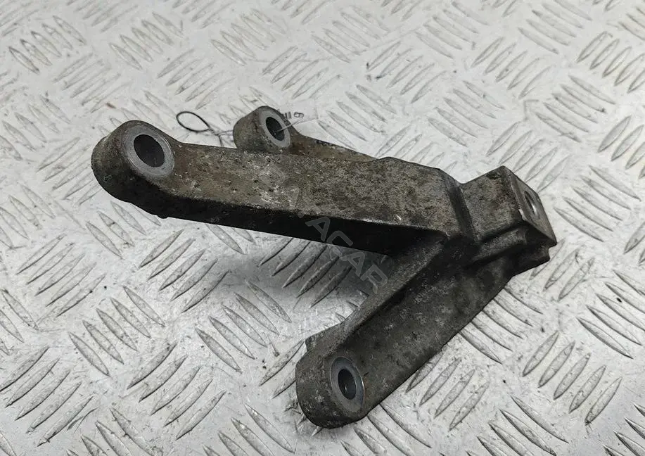 Подушка КПП 3M517M125DE