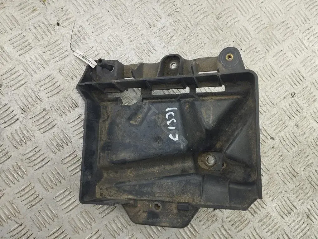 Кожух аккумулятора 6R0915331