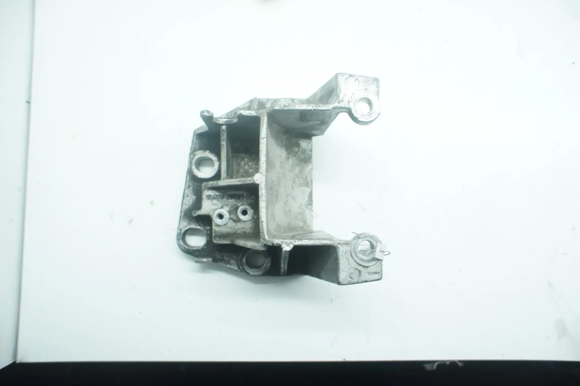 Подушка КПП V97FB7M125AA