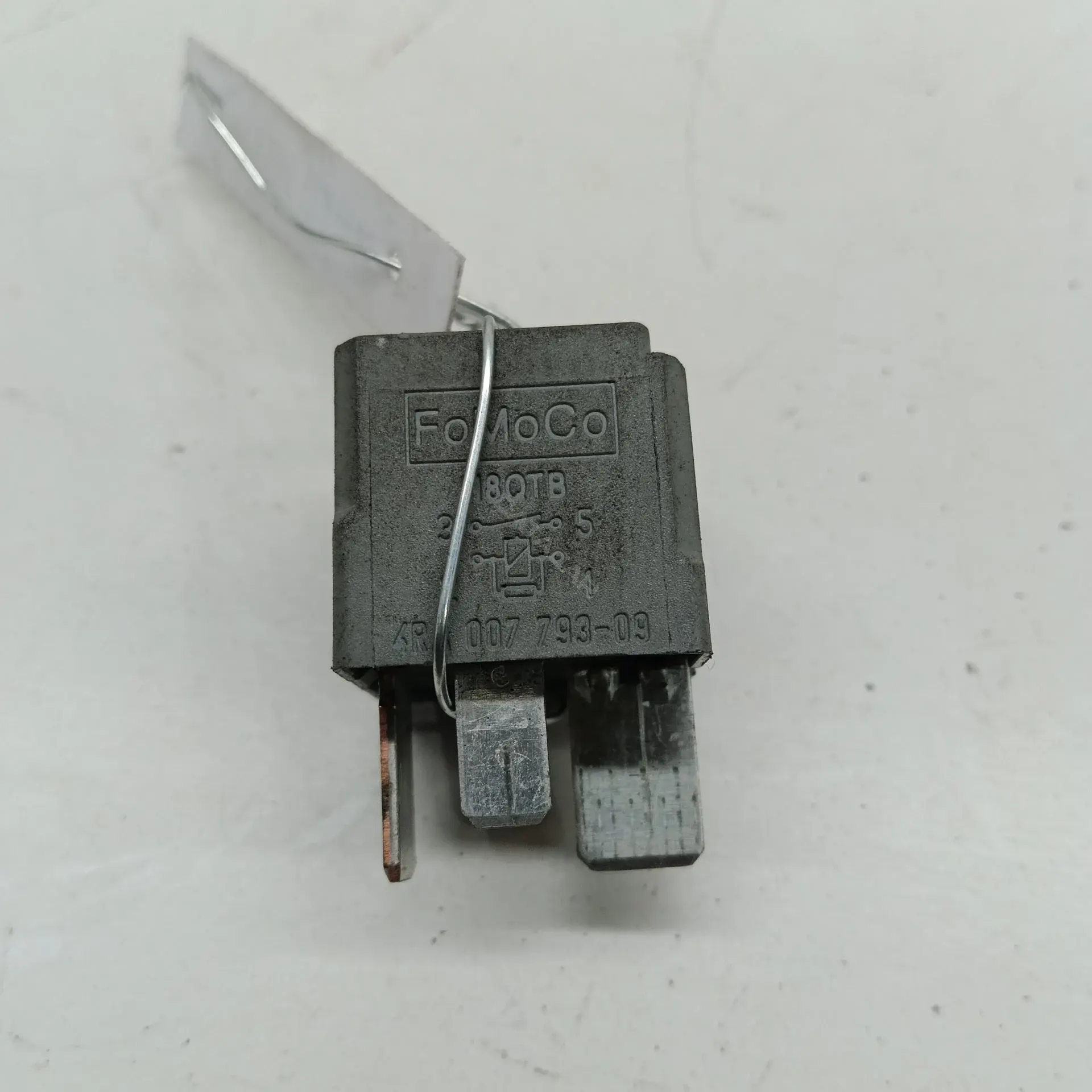 Многофункциональное реле 6G9T14B192EA