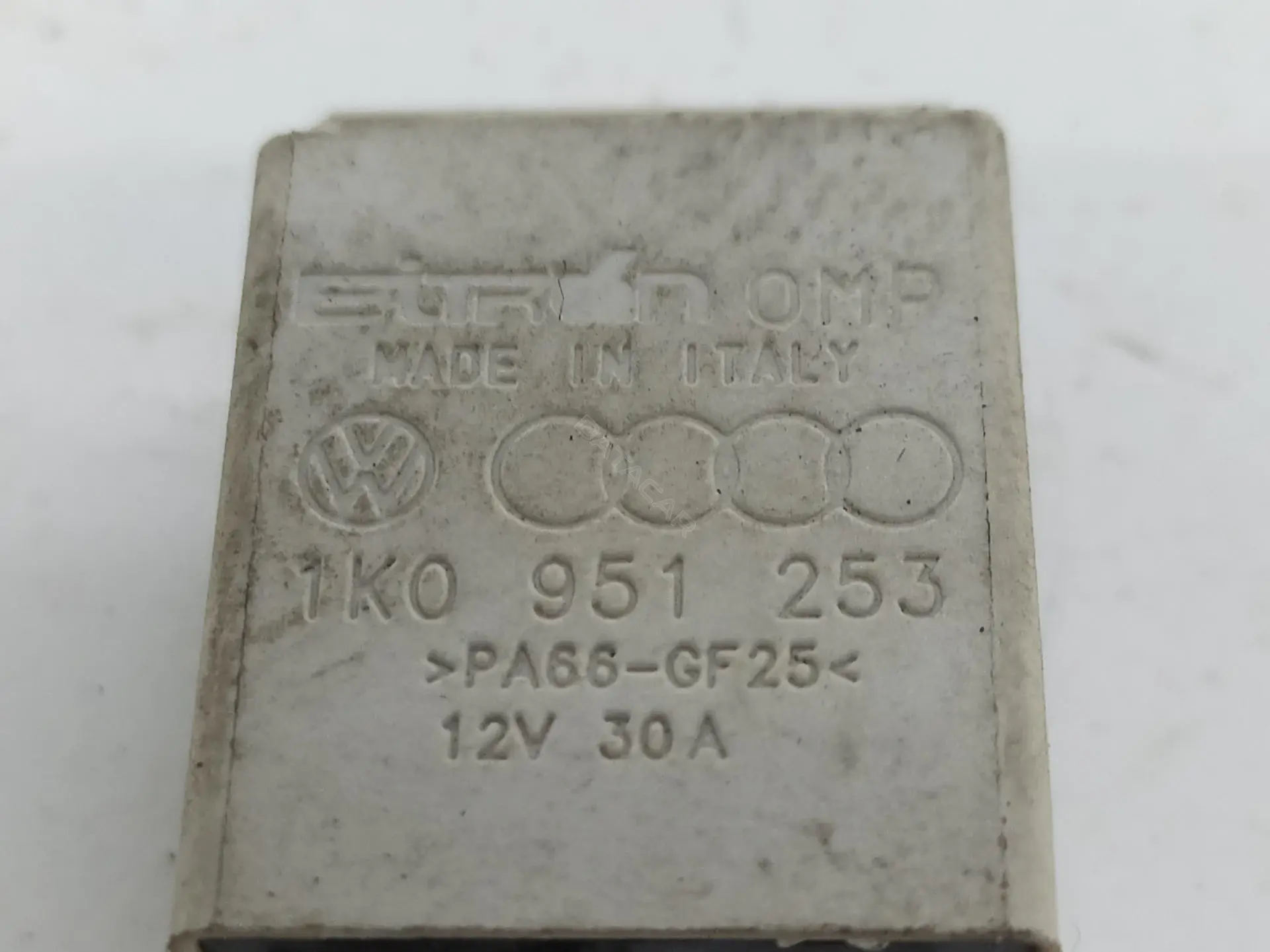 Многофункциональное реле 1K0951253