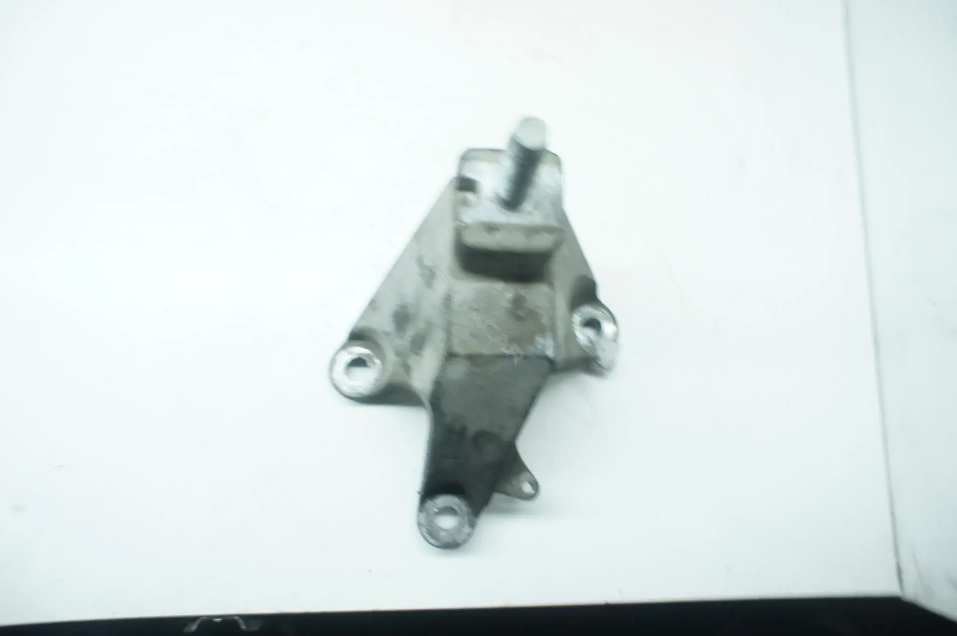 Подушка КПП 98AB7M125CF