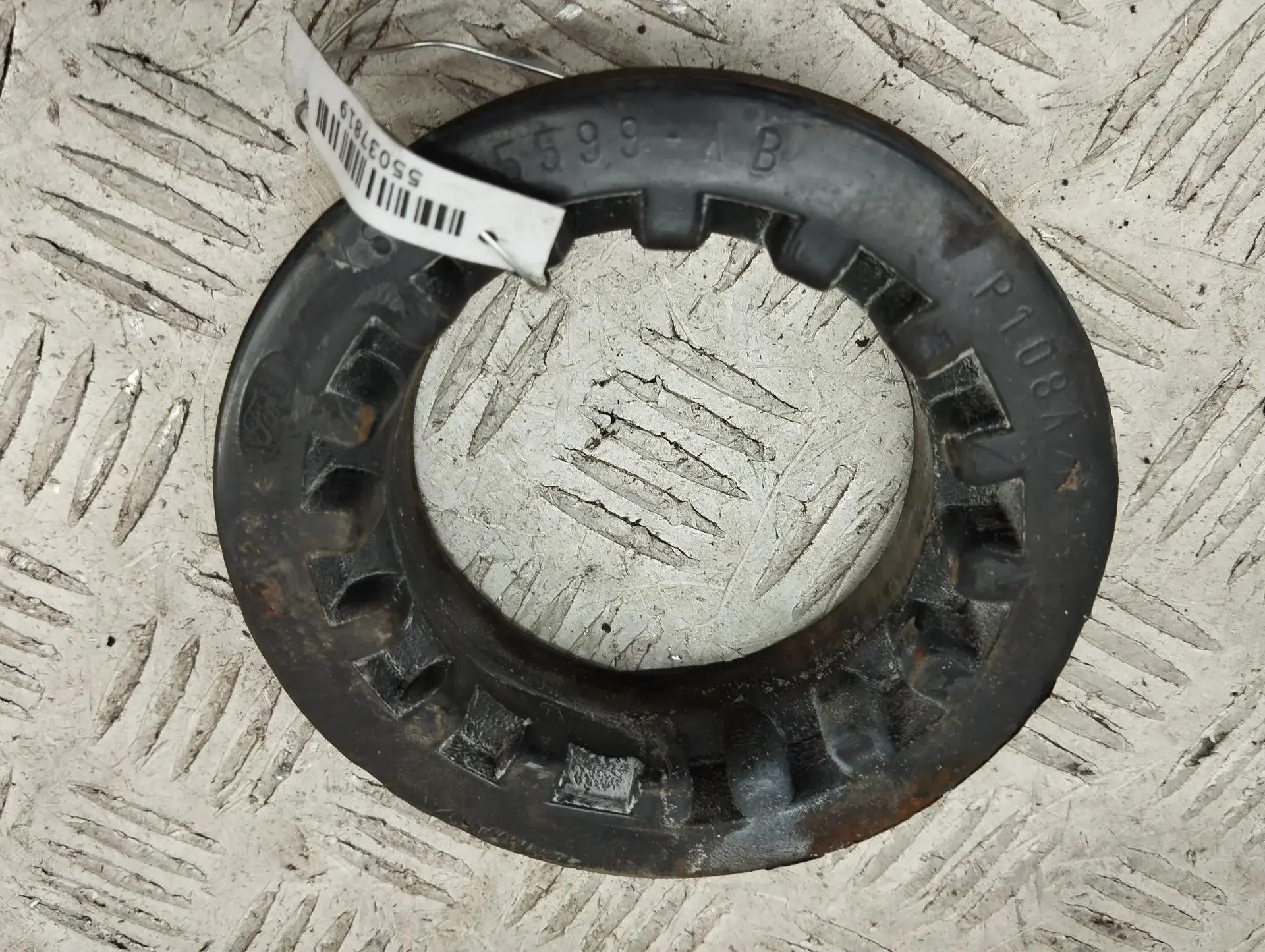 Проставка пружины XS715599AC
