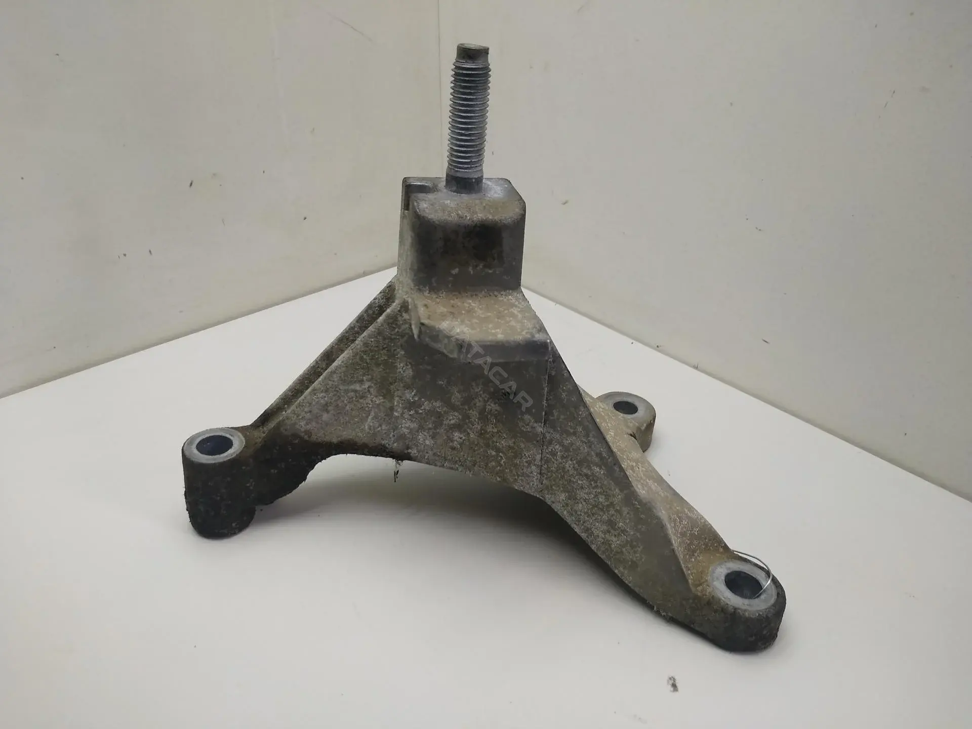 Подушка КПП 98AB7M125AF