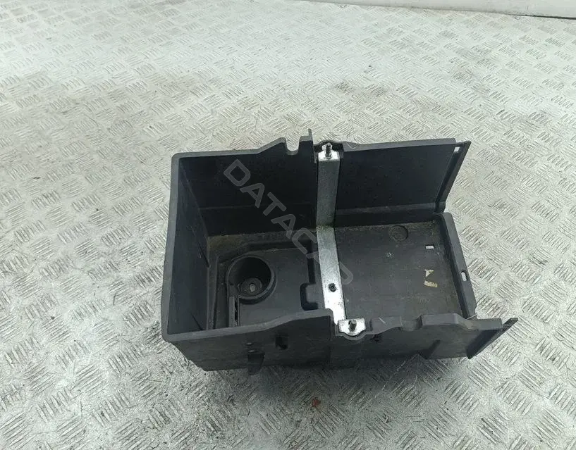 Кожух аккумулятора AM5110A659AB