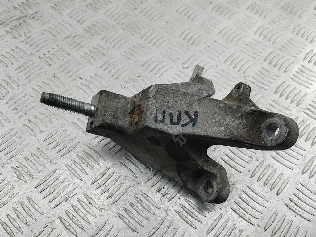 Подушка КПП 98AB7M125CF