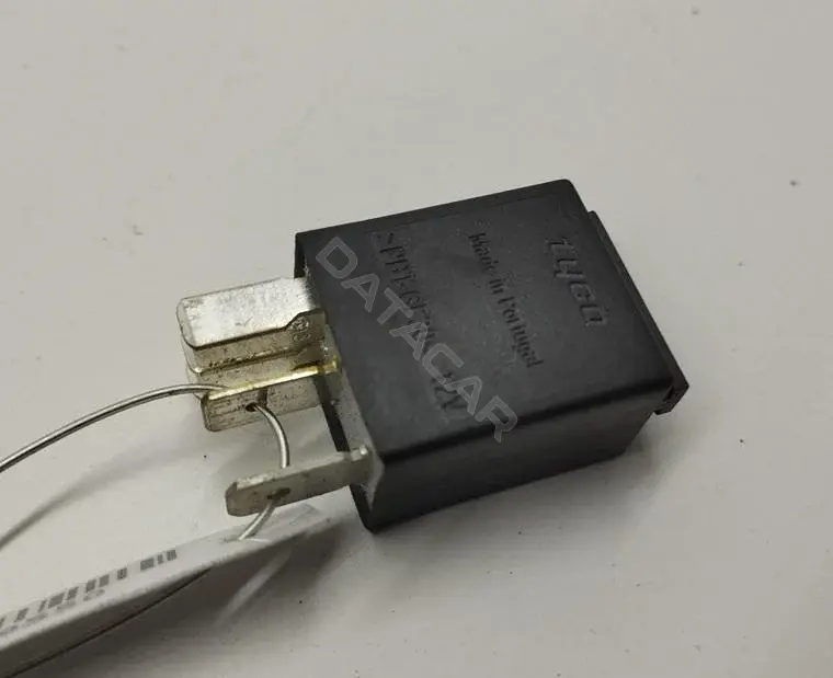 Многофункциональное реле 7M0951253C