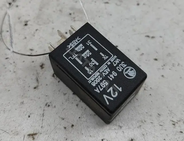 Многофункциональное реле 3U0941597A