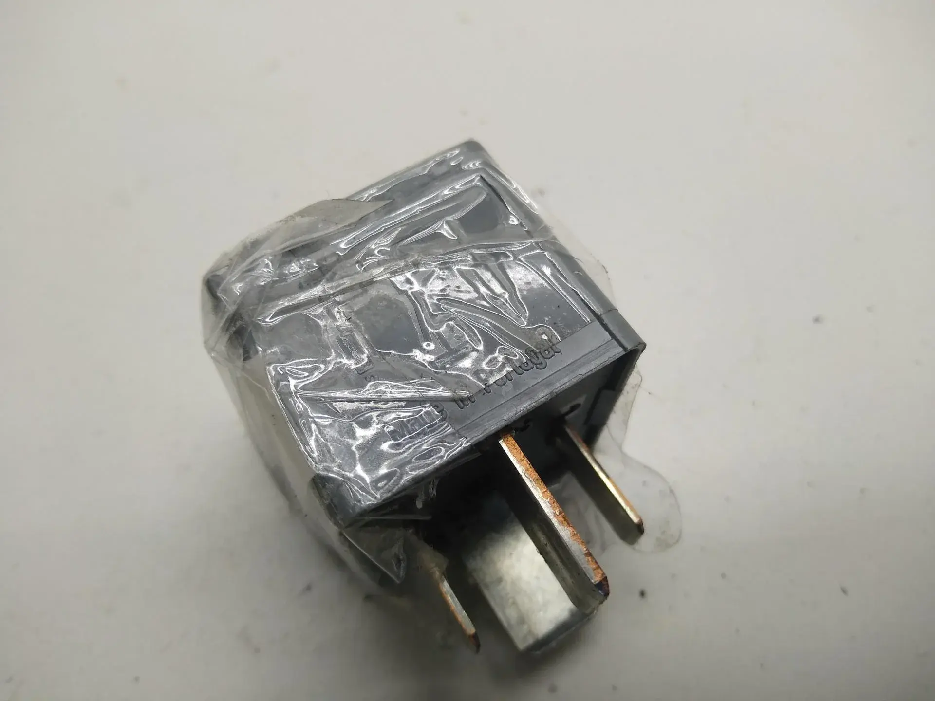 Многофункциональное реле 5N5T14B192EA