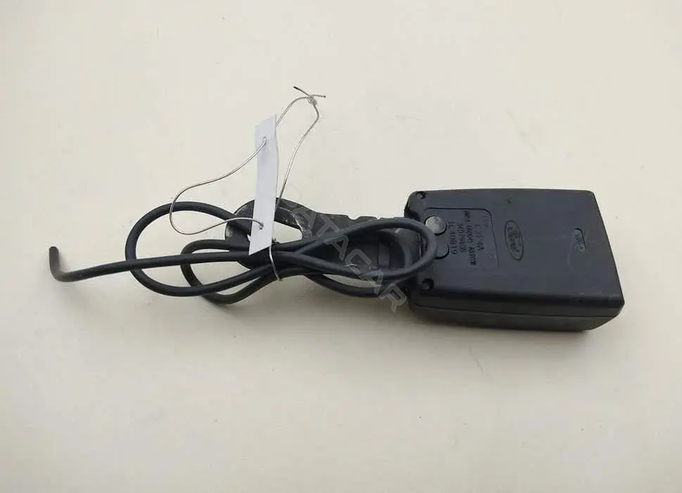 Замок ремня безопасности AM51U60045AD