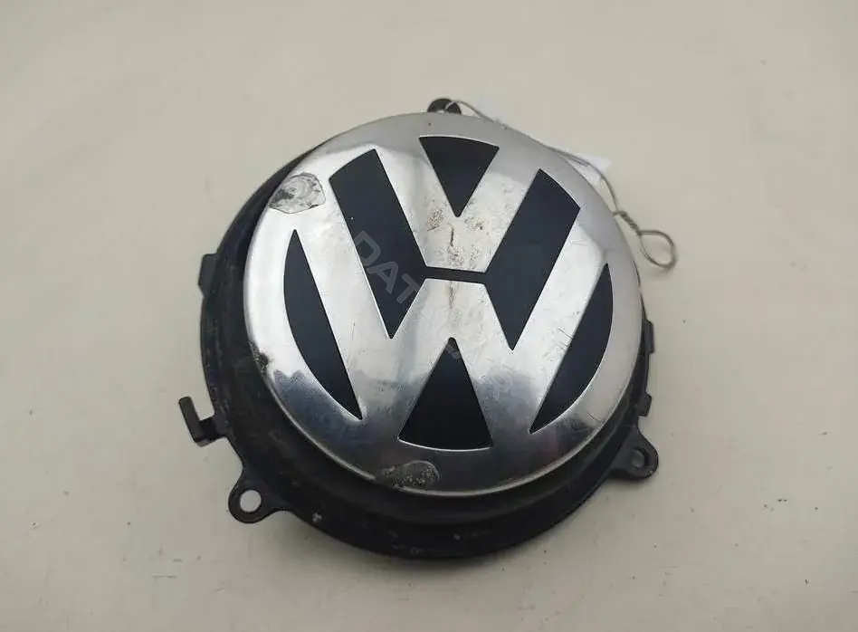 Ручка крышки багажника 1K0827469E