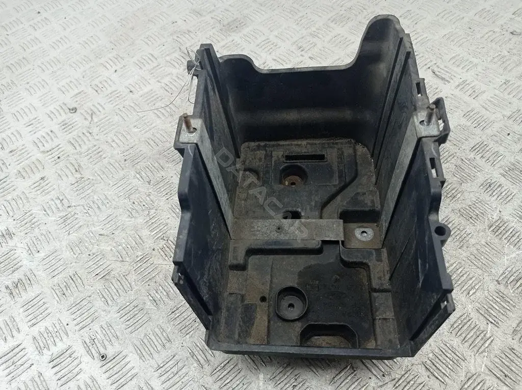 Кожух аккумулятора 1714442 / 8V21-10723-BD