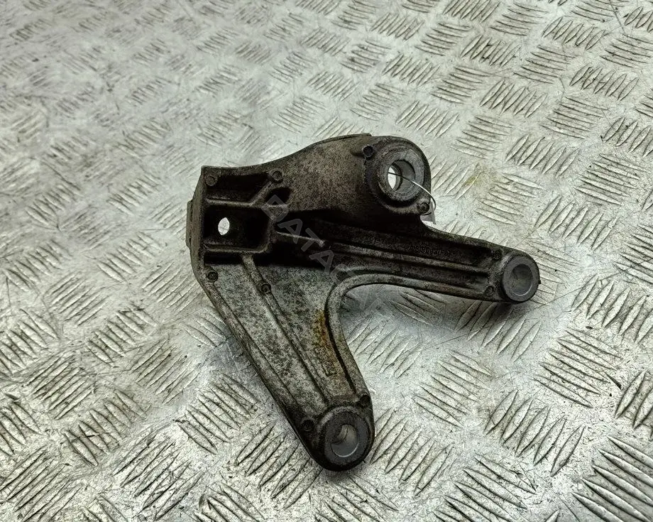 Подушка КПП 4M517M125
