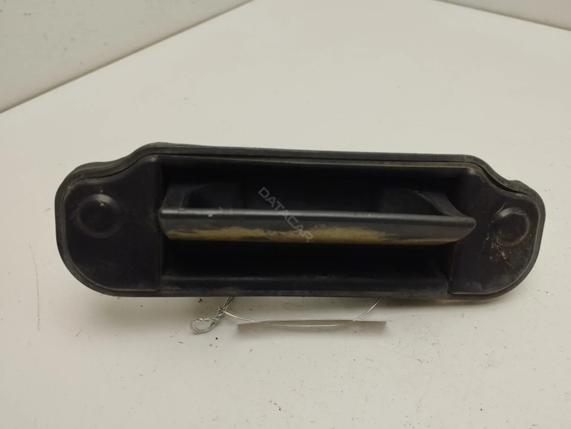 Ручка крышки багажника LC6262410B