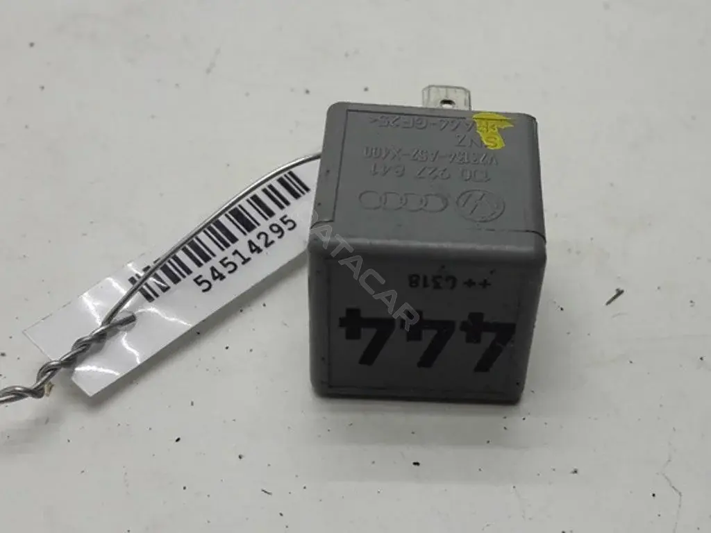 Многофункциональное реле 1j0927841