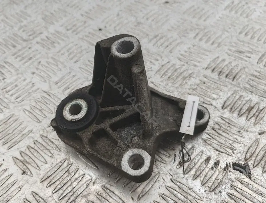 Подушка КПП 3M516P093D