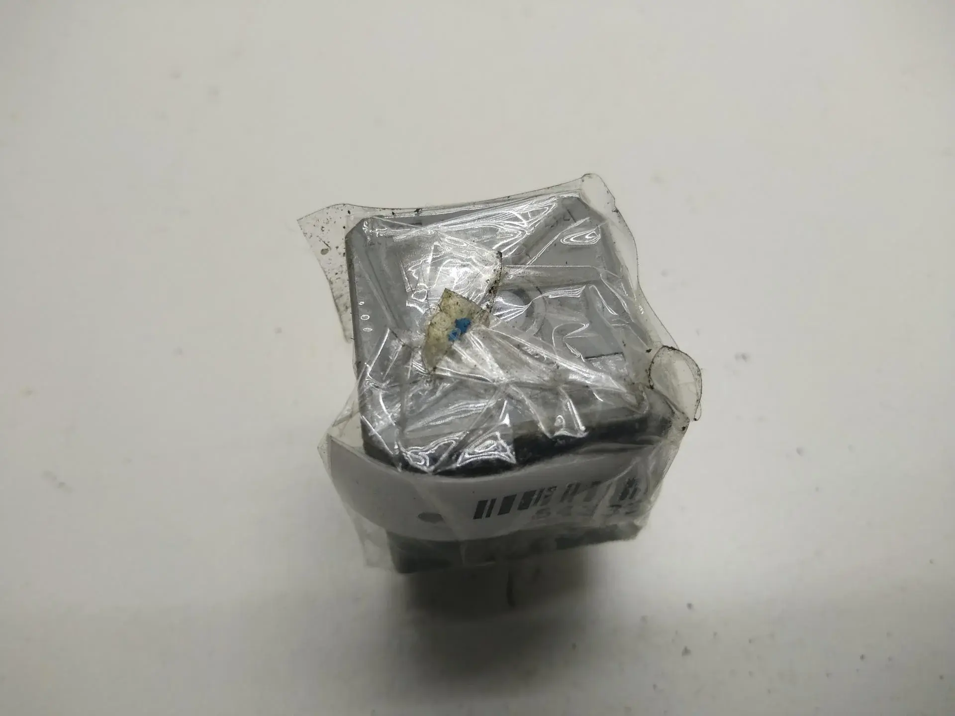 Многофункциональное реле 4F1T14B192BA
