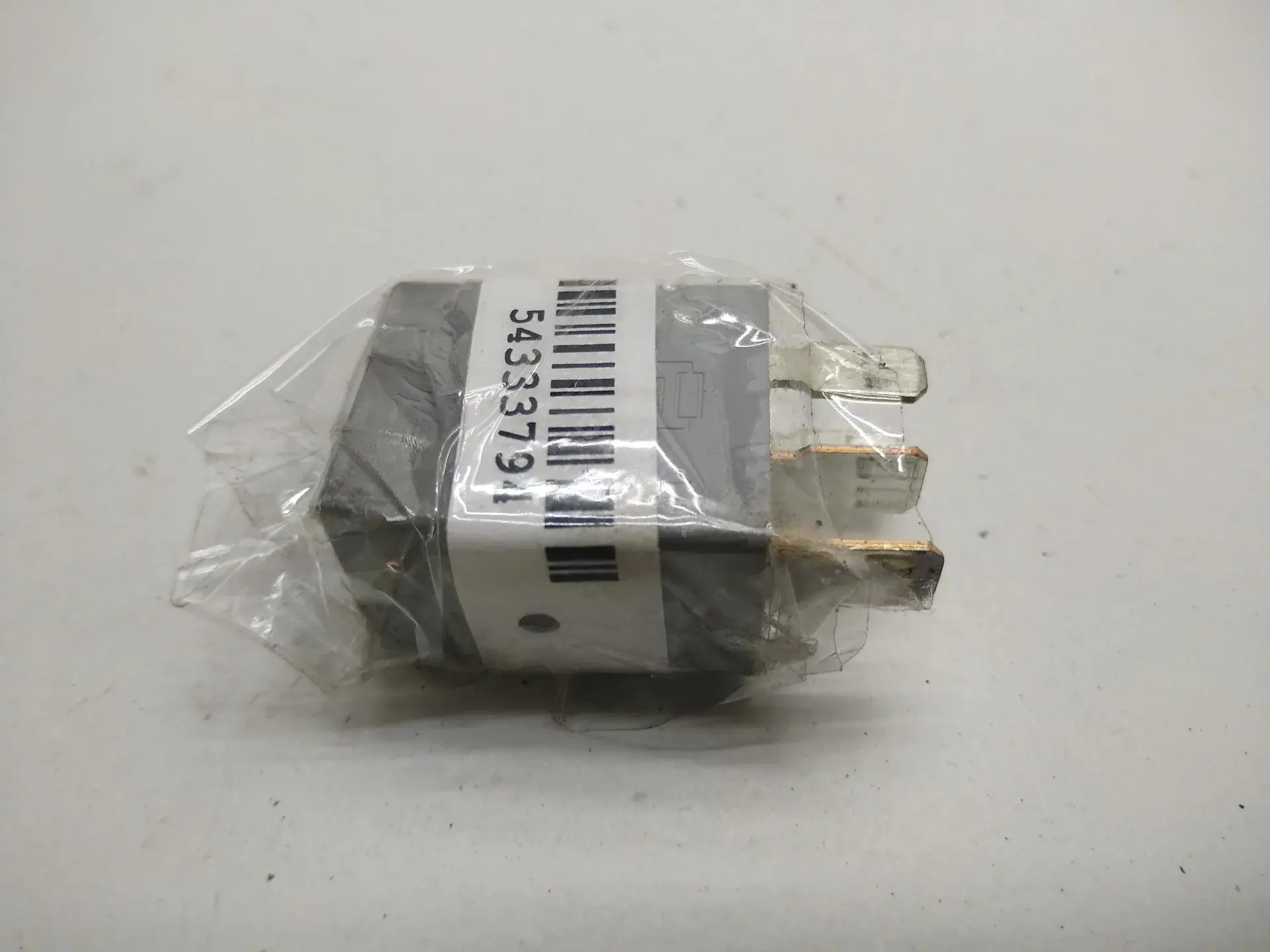 Многофункциональное реле 4F1T14B192AA