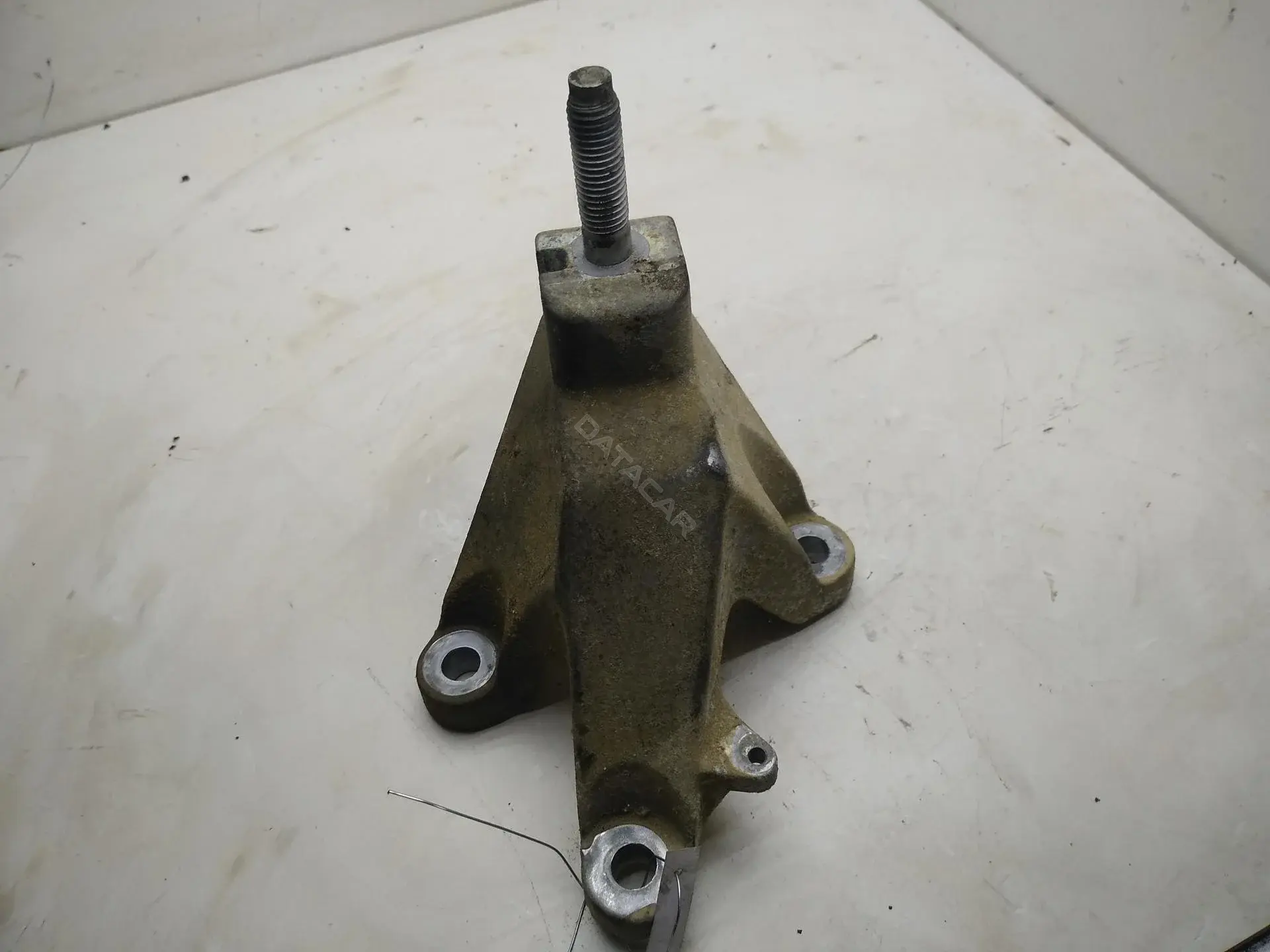Подушка КПП 98AB7M125CF
