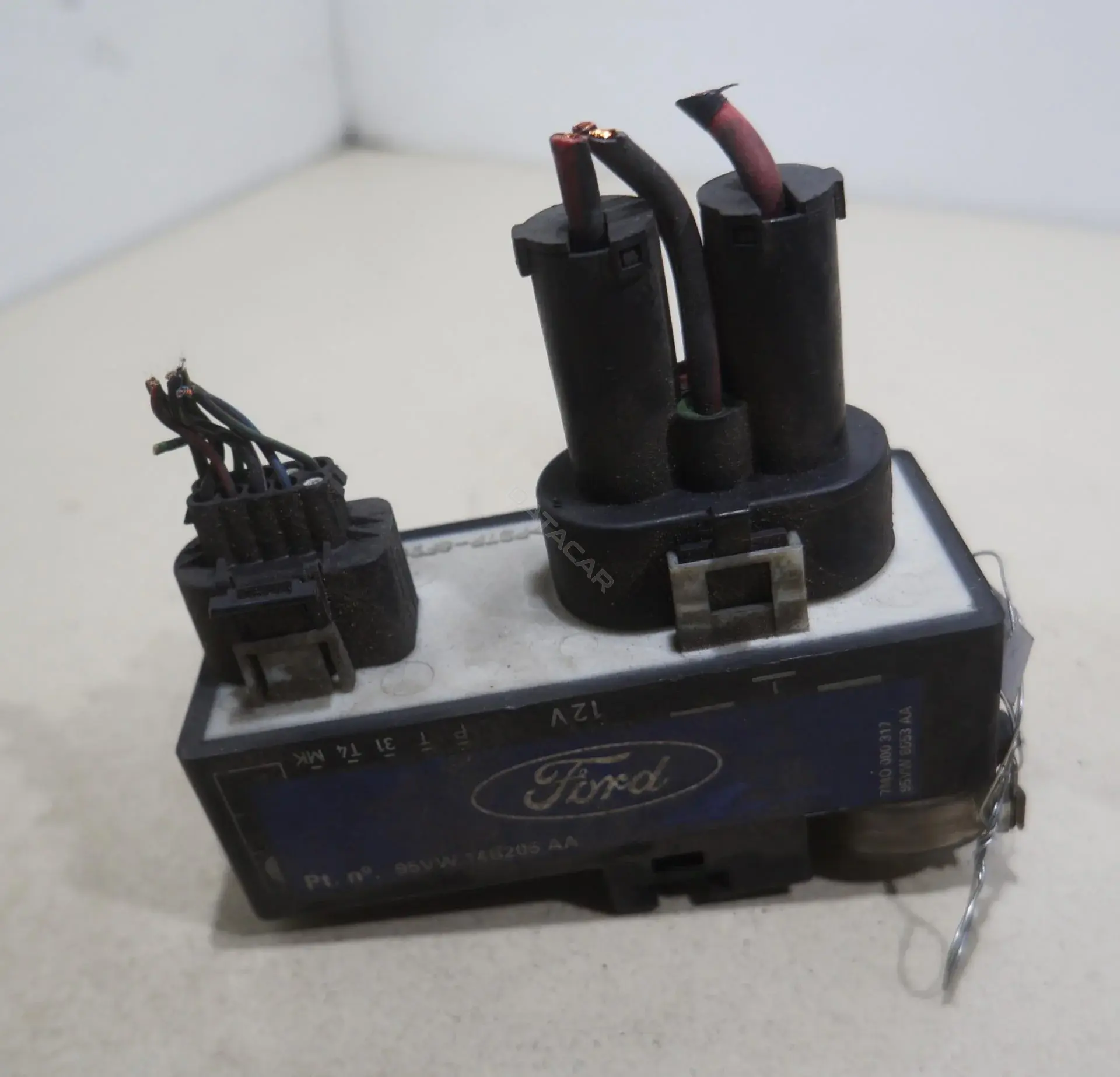 Многофункциональное реле 95VW17K542AA