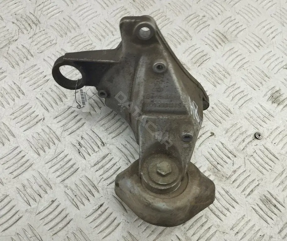 Подушка КПП 8D0399114S