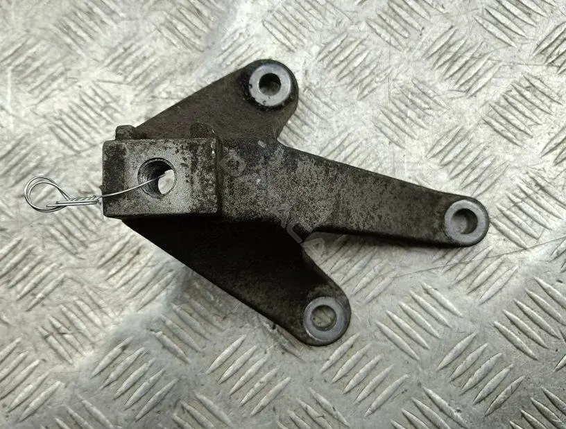 Подушка КПП 3M517M125DE