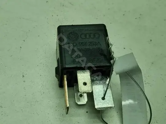 Многофункциональное реле 1k0951253a