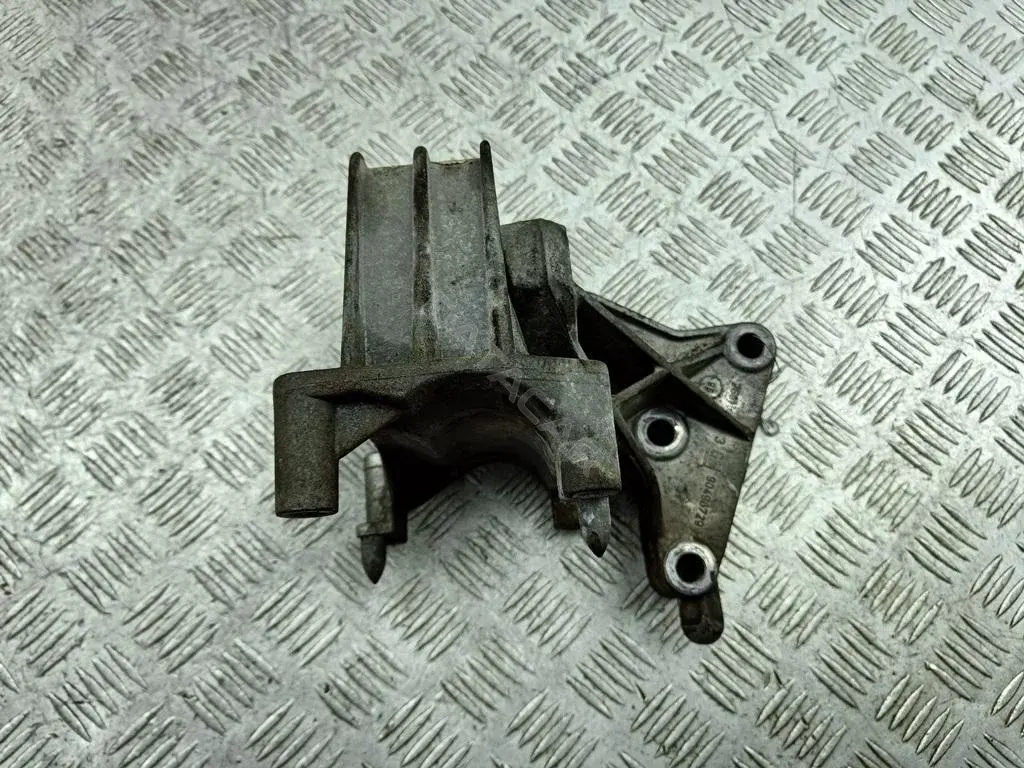 Подушка КПП 90495514