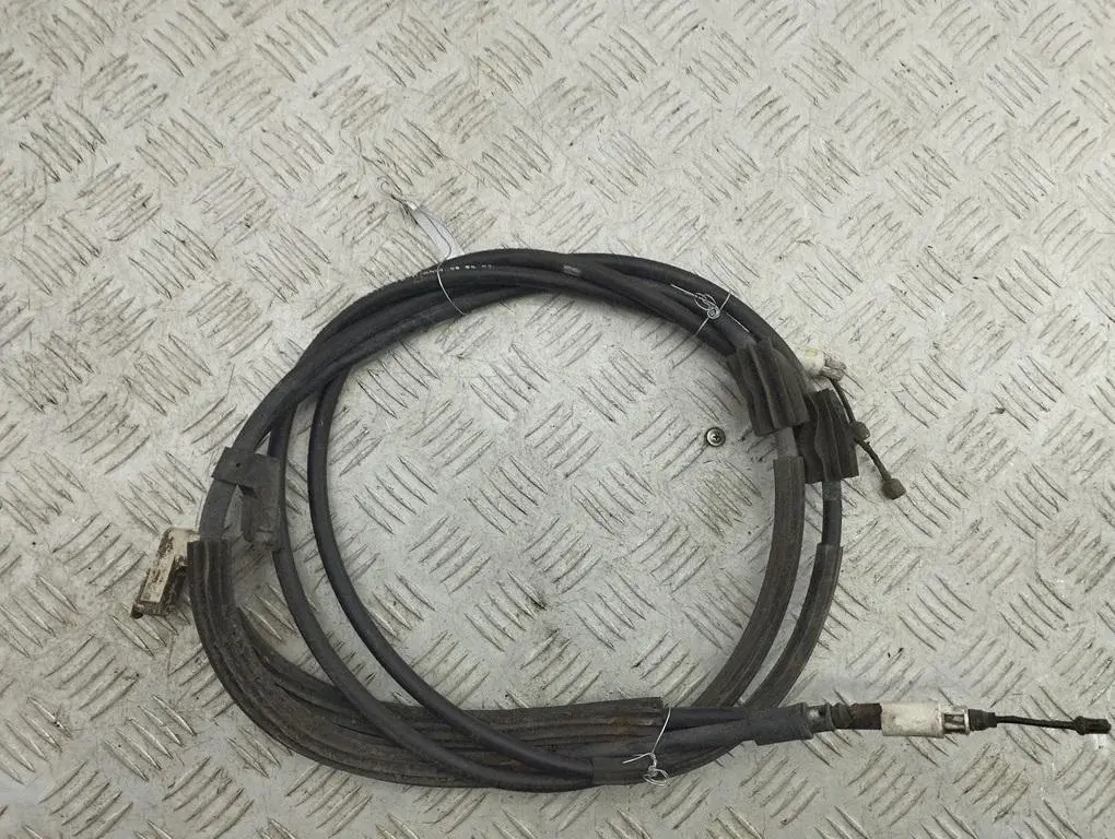 Трос ручника 3M51-2A503