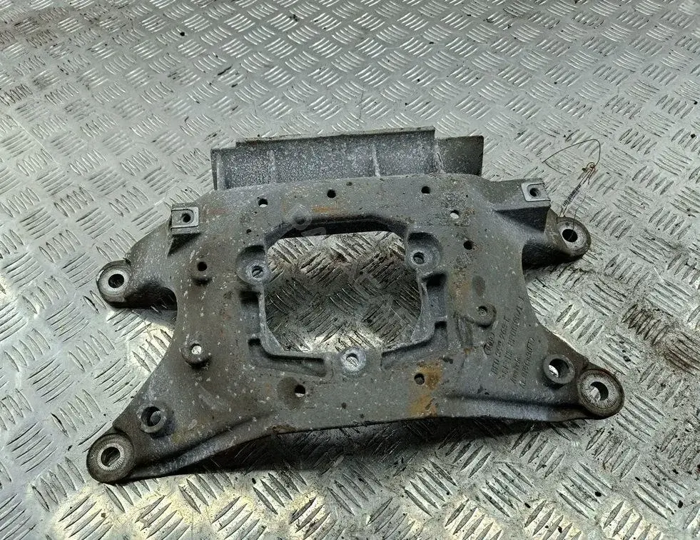 Подушка КПП 8K0399268K