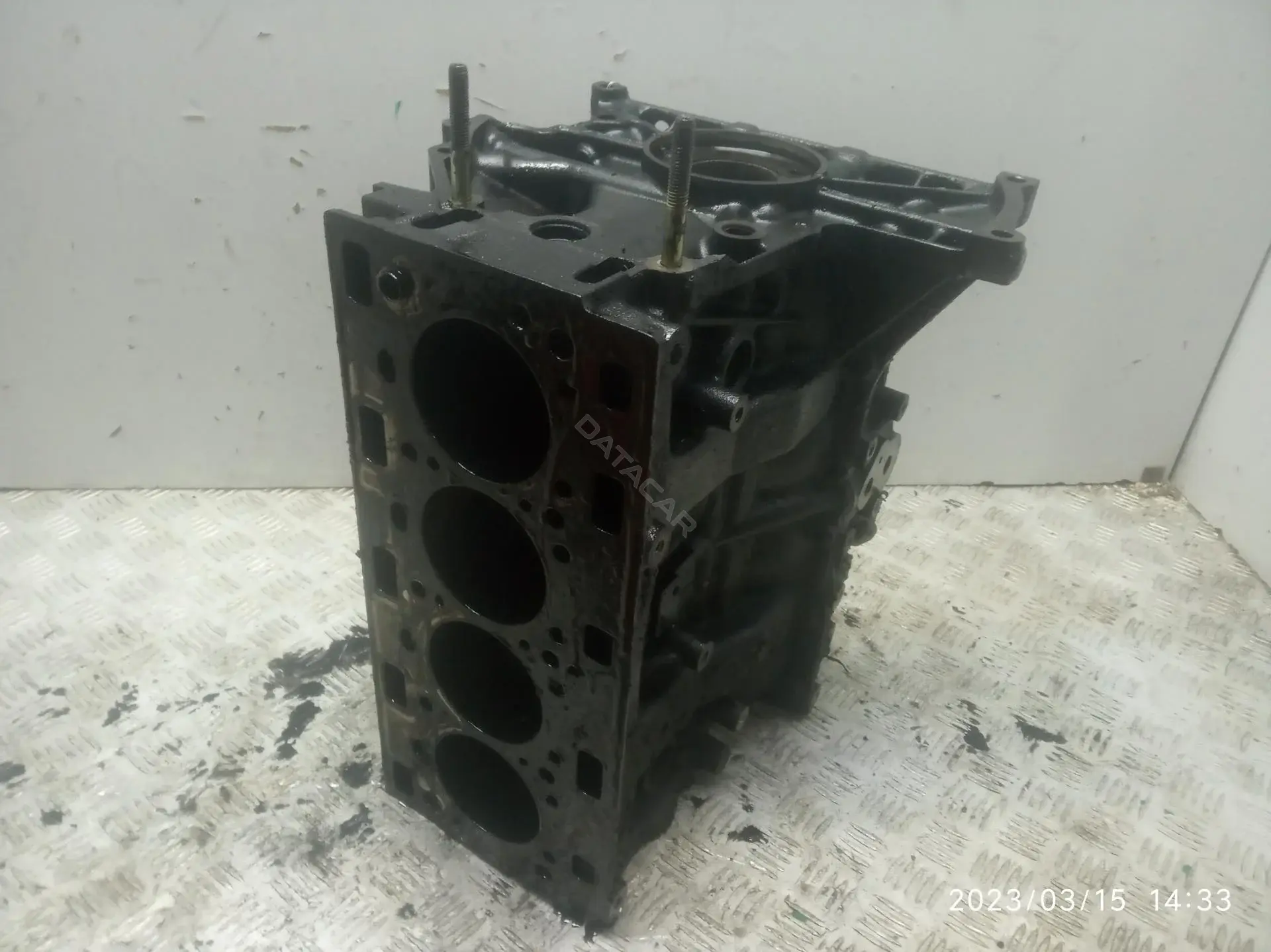 Блок цилиндров g9t720