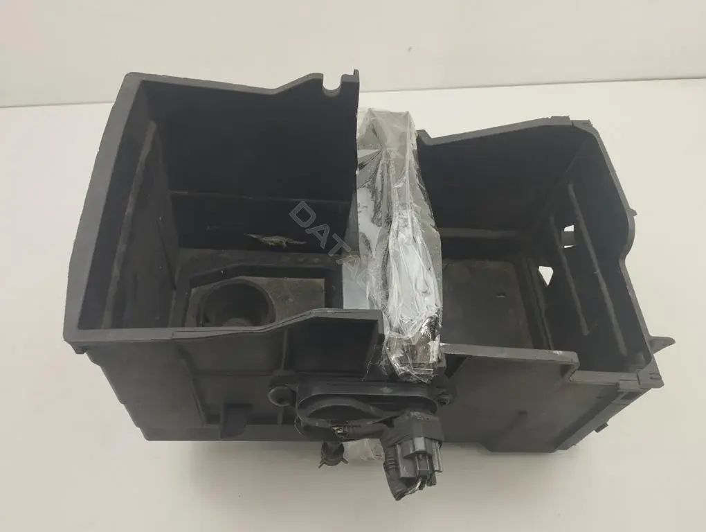 Кожух аккумулятора 4M5110723