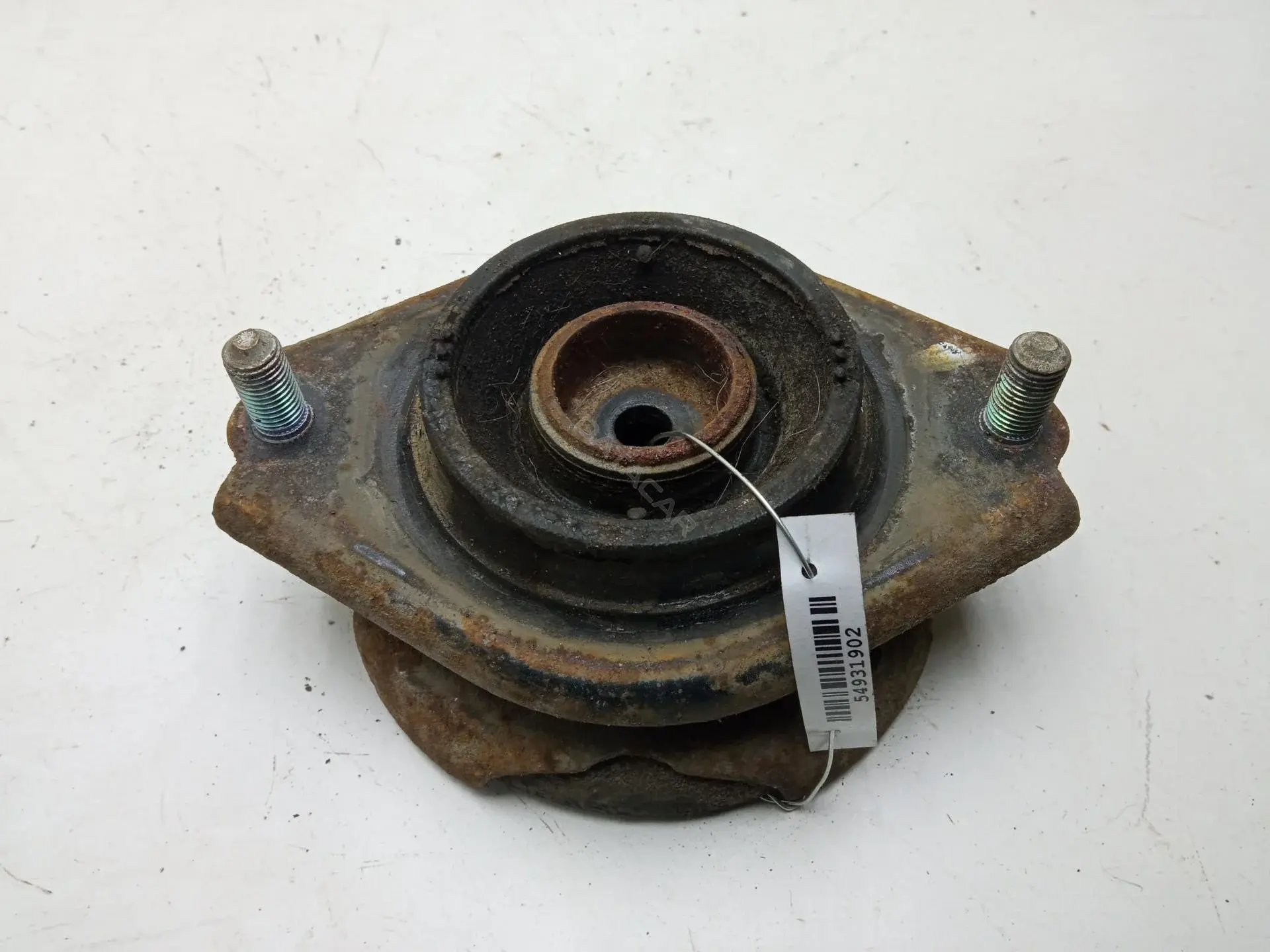 Опора амортизатора 54931902