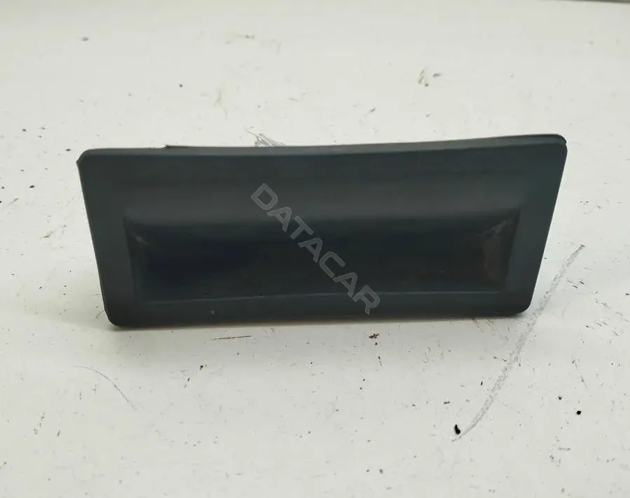 Ручка крышки багажника 5N0827566