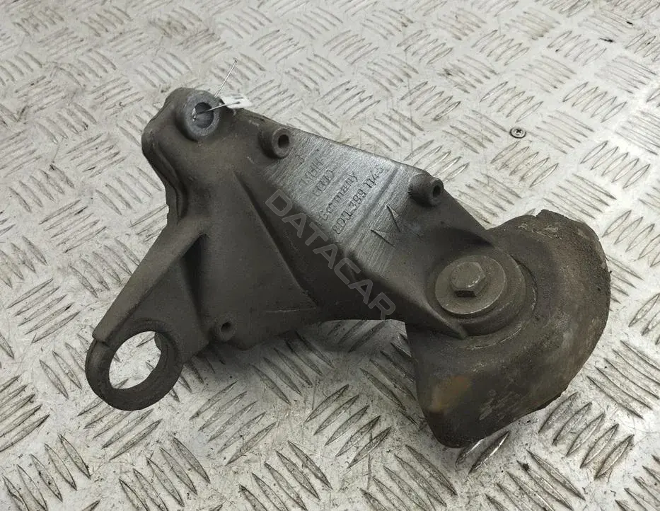 Подушка КПП 8D0399114S