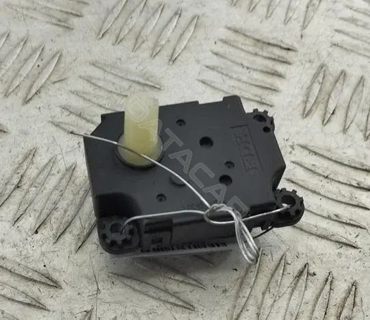 Привод заслонки отопителя CSA512T010