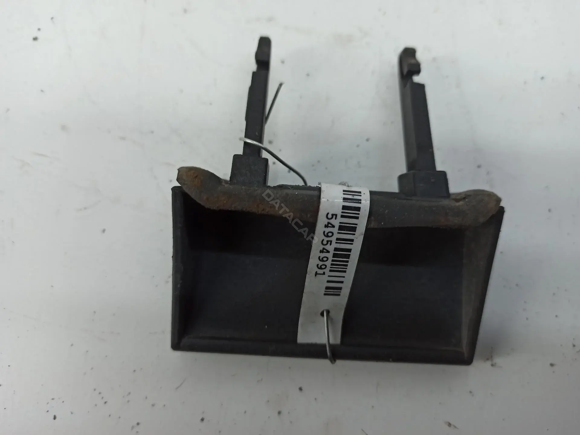 Ручка крышки багажника 4B0827778A