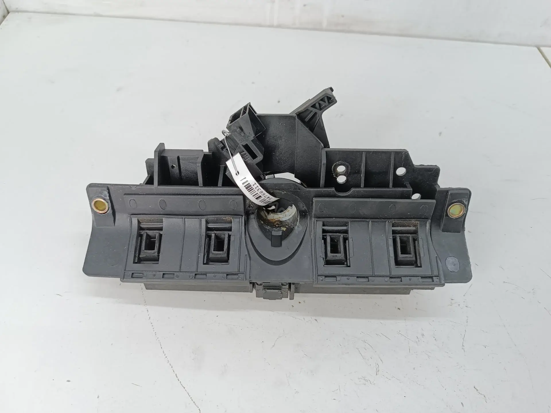 Ручка крышки багажника 4B0827565