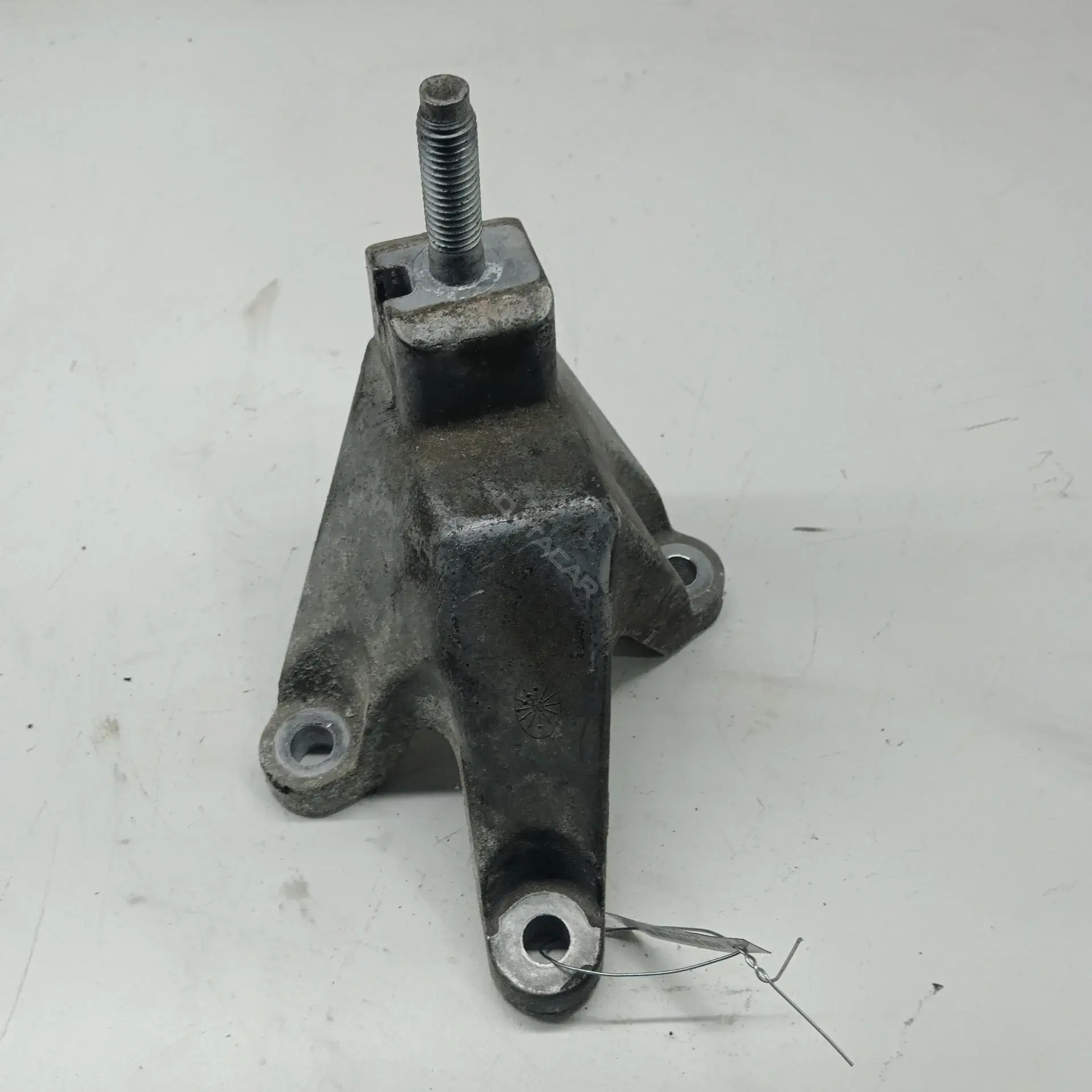 Подушка КПП 98AB7M125CG