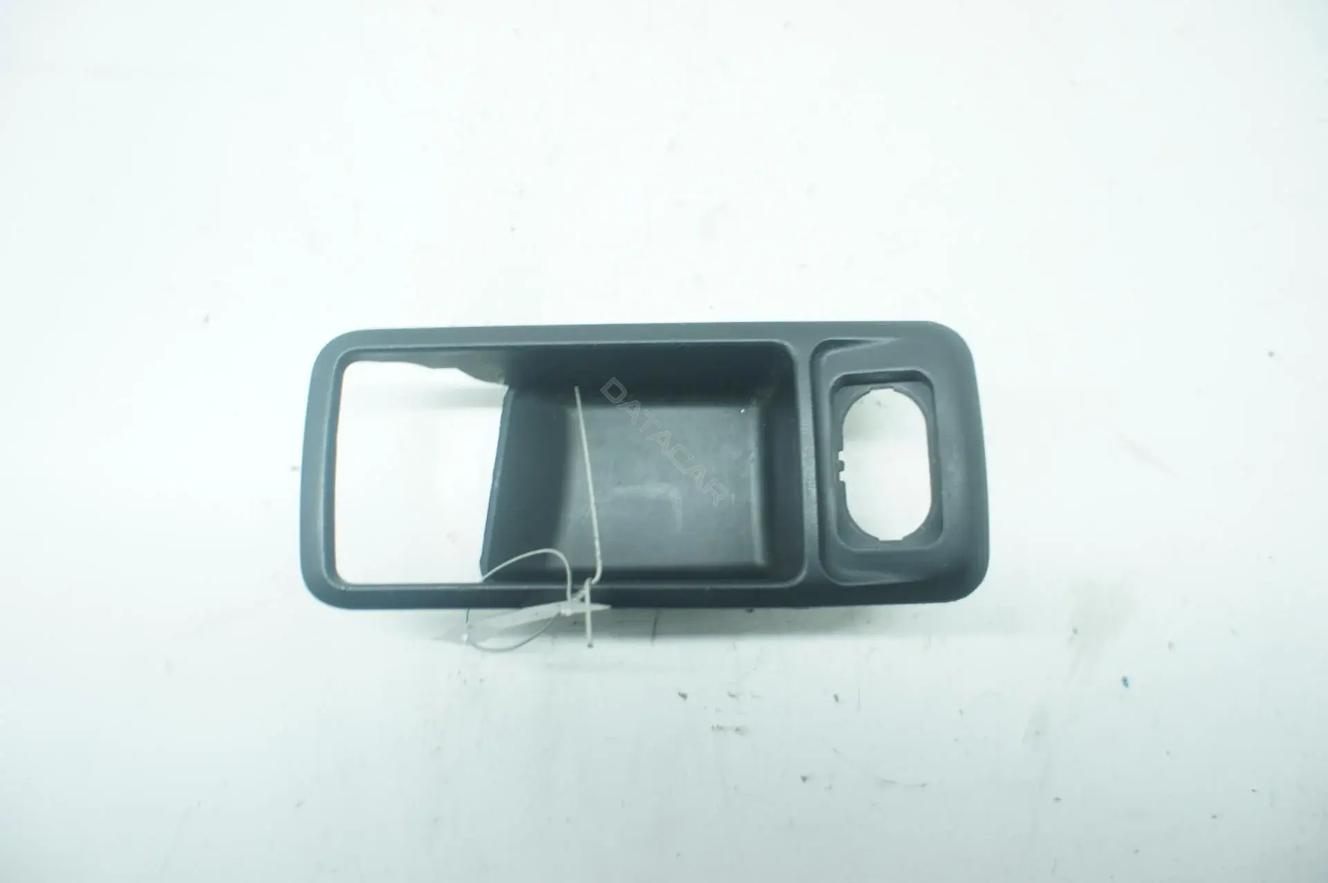Кронштейн ручки двери 3M51226A36ADW