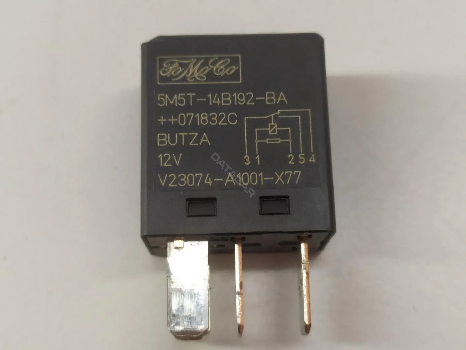 Многофункциональное реле V23074A1001X77