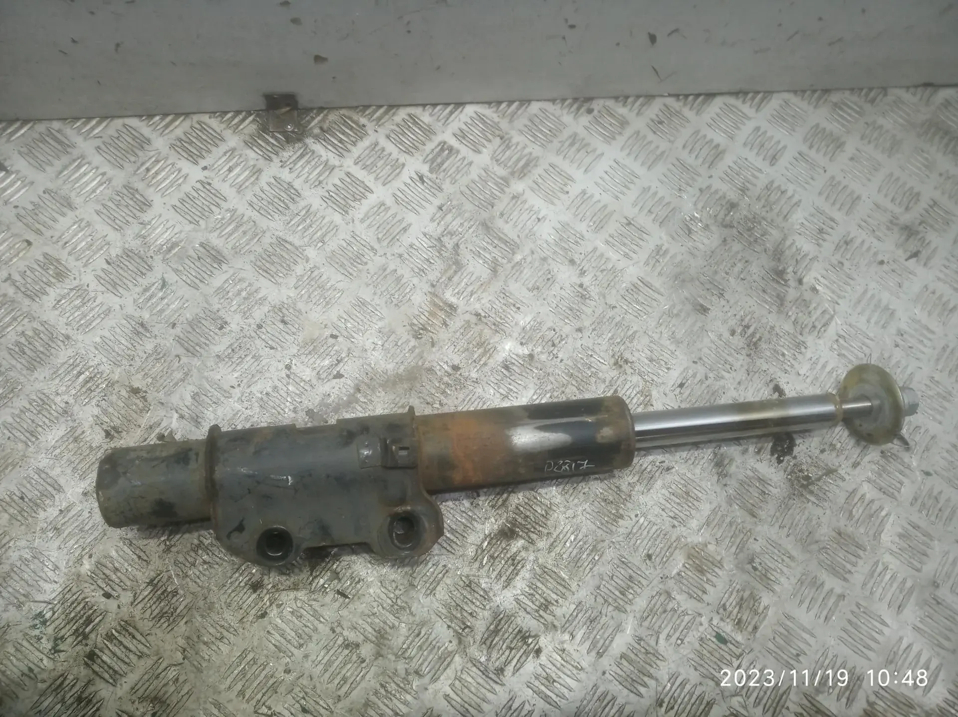 Амортизаторы 54207814
